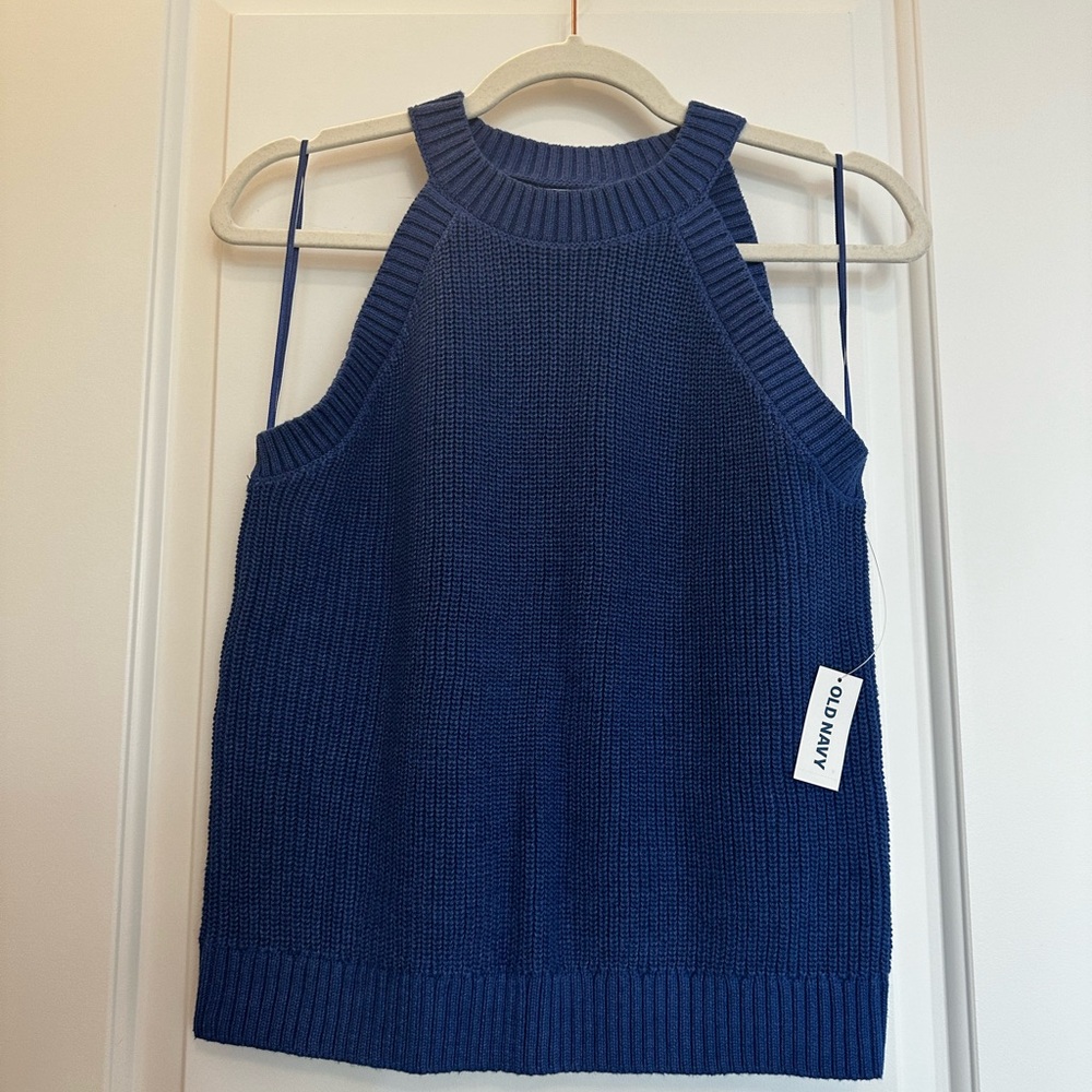 New with tags summer sleeveless sweater